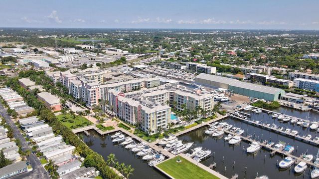 806 E Windward Way 617, Lantana, FL 33462