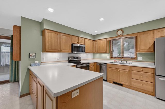 109 Edward Street, Verona, WI 53593