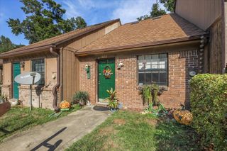 1055 Ocala Road, Tallahassee, FL 32304