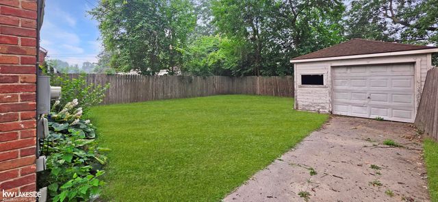 17345 Prest Street, Detroit, MI 48235