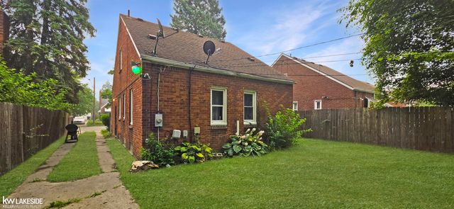 17345 Prest Street, Detroit, MI 48235