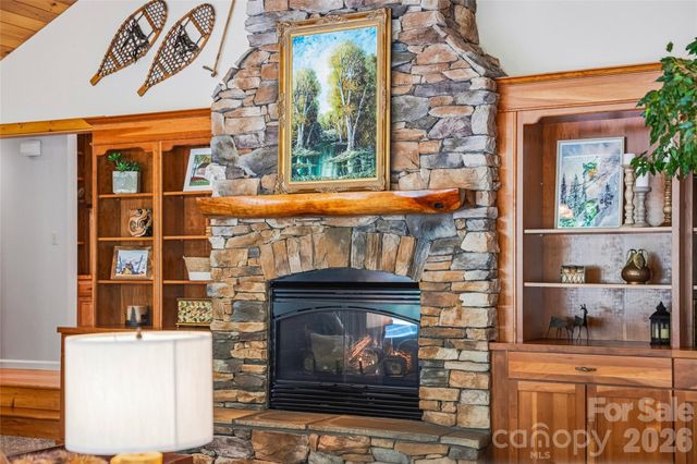 51 White Pine Circle, Fletcher, NC 28732