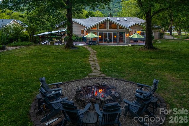 51 White Pine Circle, Fletcher, NC 28732