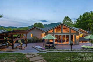 51 White Pine Circle, Fletcher, NC 28732