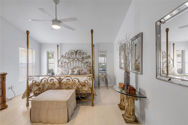 815 E 7TH AVENUE, New Smyrna Beach, FL 32169