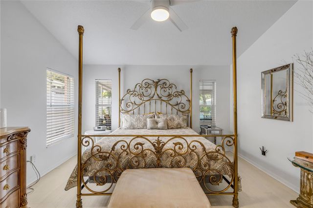 815 E 7TH AVENUE, New Smyrna Beach, FL 32169