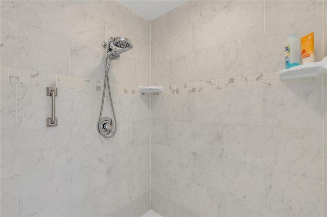 815 E 7TH AVENUE, New Smyrna Beach, FL 32169