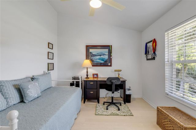 815 E 7TH AVENUE, New Smyrna Beach, FL 32169