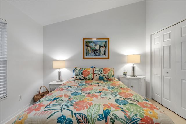 815 E 7TH AVENUE, New Smyrna Beach, FL 32169