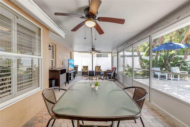 815 E 7TH AVENUE, New Smyrna Beach, FL 32169
