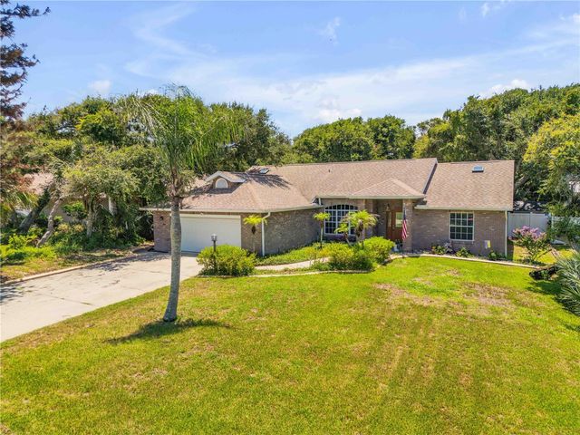 815 E 7TH AVENUE, New Smyrna Beach, FL 32169