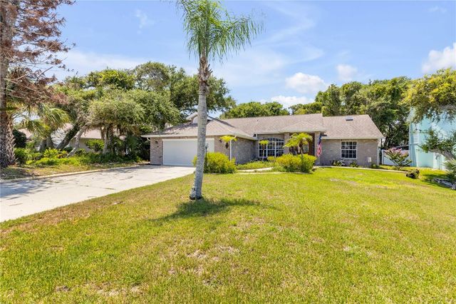 815 E 7TH AVENUE, New Smyrna Beach, FL 32169