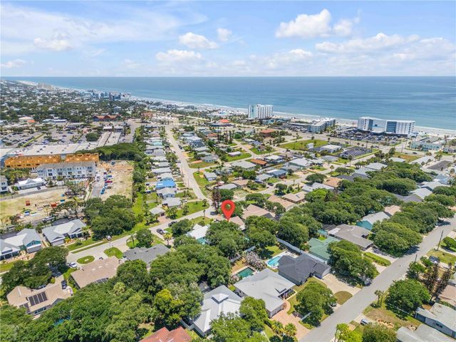 815 E 7TH AVENUE, New Smyrna Beach, FL 32169