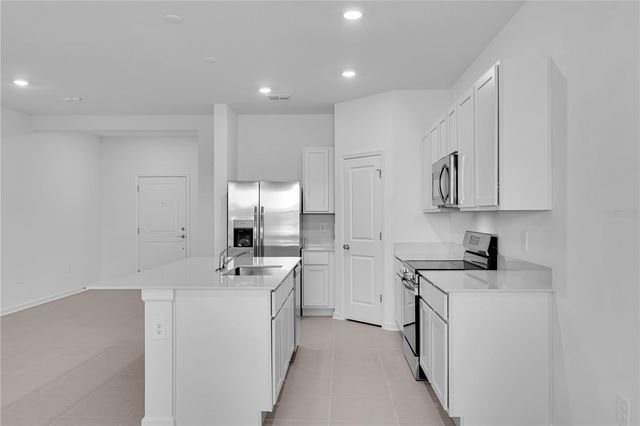 2705 BEVEL LANE, Davenport, FL 33837