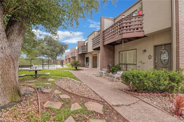 1405 N 15th Street B-16, Mcallen, TX 78501