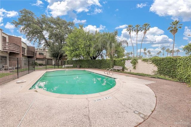 1405 N 15th Street B-16, Mcallen, TX 78501