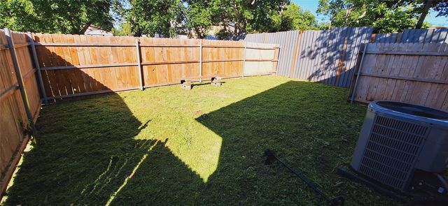 3322 NW 30th Street, Fort Worth, TX 76106