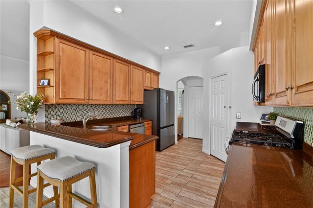 388 SWEETWATER SPRINGS ST, Debary, FL 32713