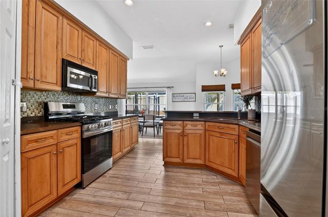 388 SWEETWATER SPRINGS ST, Debary, FL 32713
