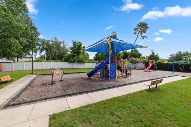 388 SWEETWATER SPRINGS ST, Debary, FL 32713