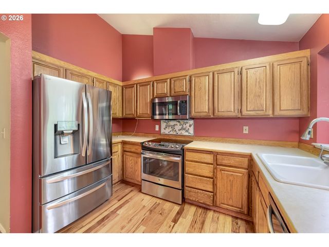 32552 Sw RIVIERA Ln, Wilsonville, OR 97070