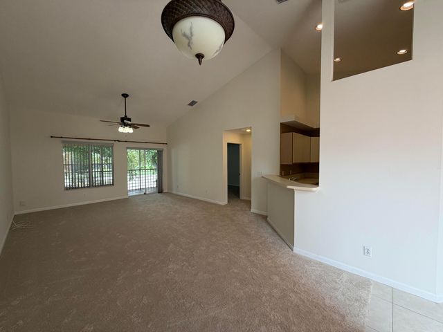 302 Muirfield Court, Jupiter, FL 33458