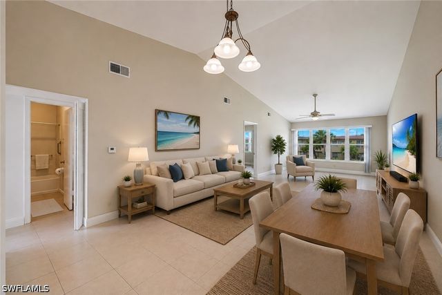 4230 Jack Frost CT 4402, Naples, FL 34112