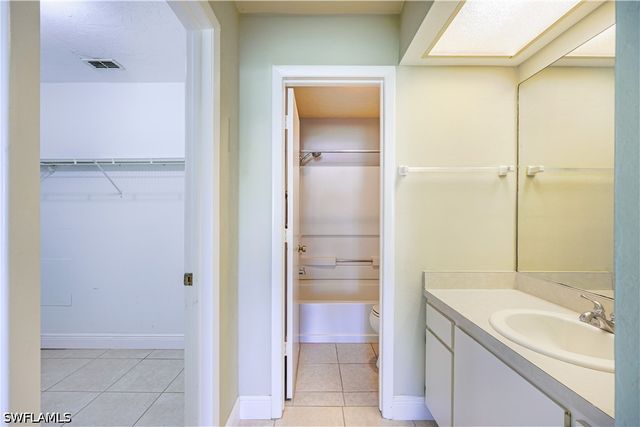 4230 Jack Frost CT 4402, Naples, FL 34112