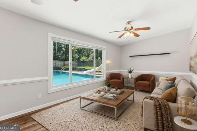 3733 Memorial Parkway NW, Kennesaw, GA 30152