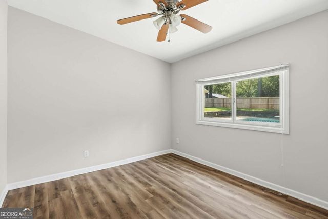 3733 Memorial Parkway NW, Kennesaw, GA 30152
