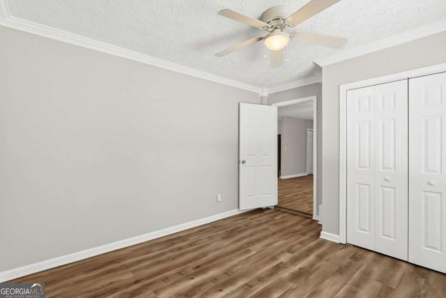 3733 Memorial Parkway NW, Kennesaw, GA 30152