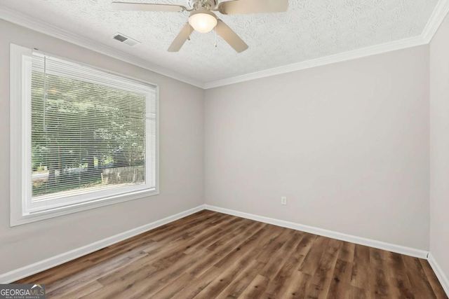 3733 Memorial Parkway NW, Kennesaw, GA 30152