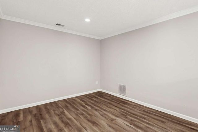 3733 Memorial Parkway NW, Kennesaw, GA 30152