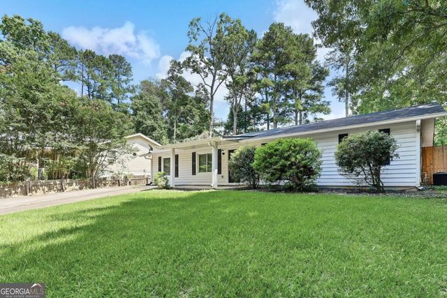 3733 Memorial Parkway NW, Kennesaw, GA 30152