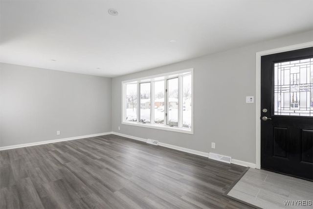 125 Springfield Avenue, Tonawanda, NY 14150