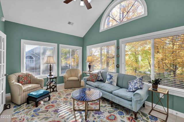 14400 Troon Dr, Louisville, KY 40245