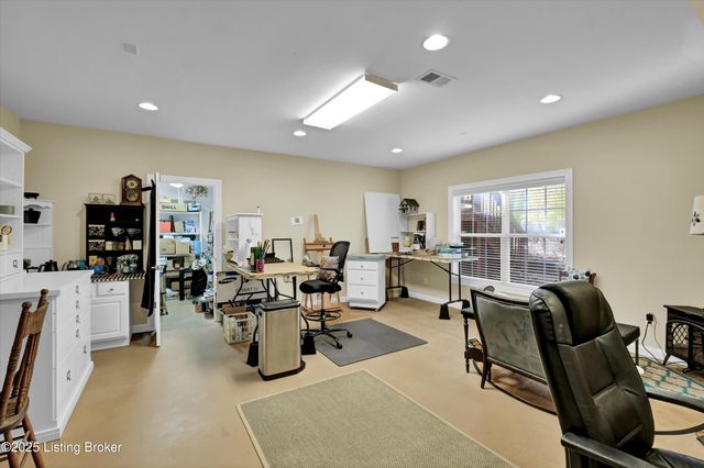 14400 Troon Dr, Louisville, KY 40245