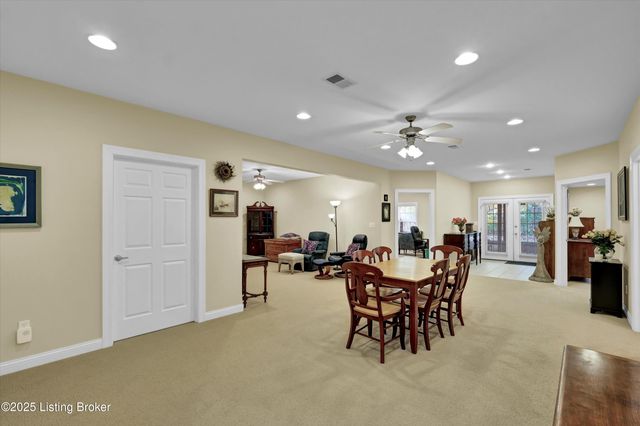 14400 Troon Dr, Louisville, KY 40245