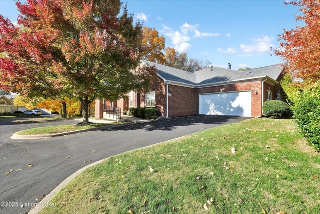 14400 Troon Dr, Louisville, KY 40245