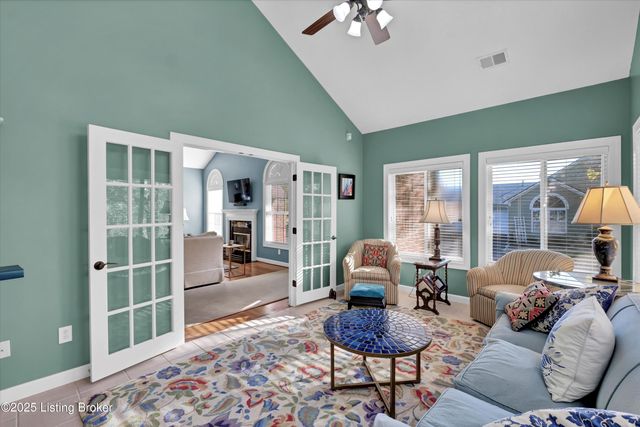 14400 Troon Dr, Louisville, KY 40245