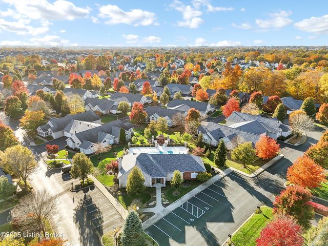 14400 Troon Dr, Louisville, KY 40245