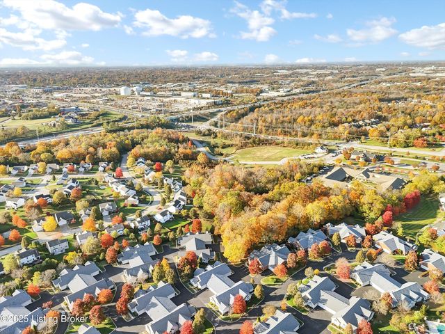 14400 Troon Dr, Louisville, KY 40245