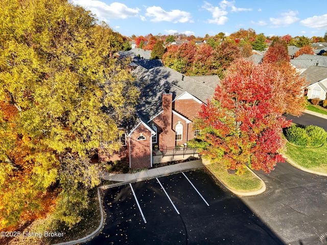 14400 Troon Dr, Louisville, KY 40245