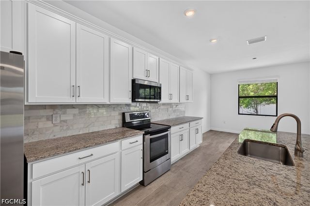 11436 Canopy LOOP, Fort Myers, FL 33913