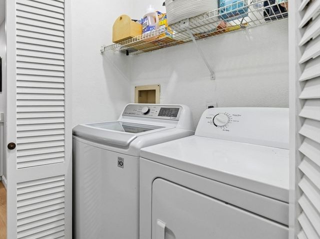 258 Apache Way 258, Tewksbury, MA 01876