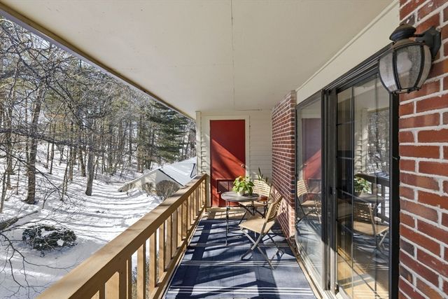 258 Apache Way 258, Tewksbury, MA 01876