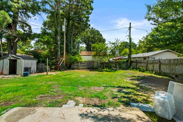 32 Ross Circle, Jacksonville, AR 72076