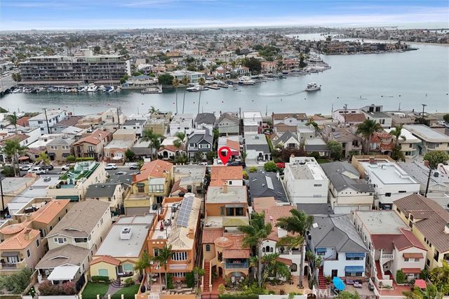 159 Claremont, Long Beach, CA 90803