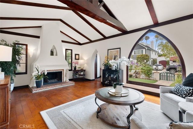 159 Claremont, Long Beach, CA 90803