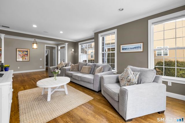 162 Hunter Drive 162, Litchfield, CT 06759